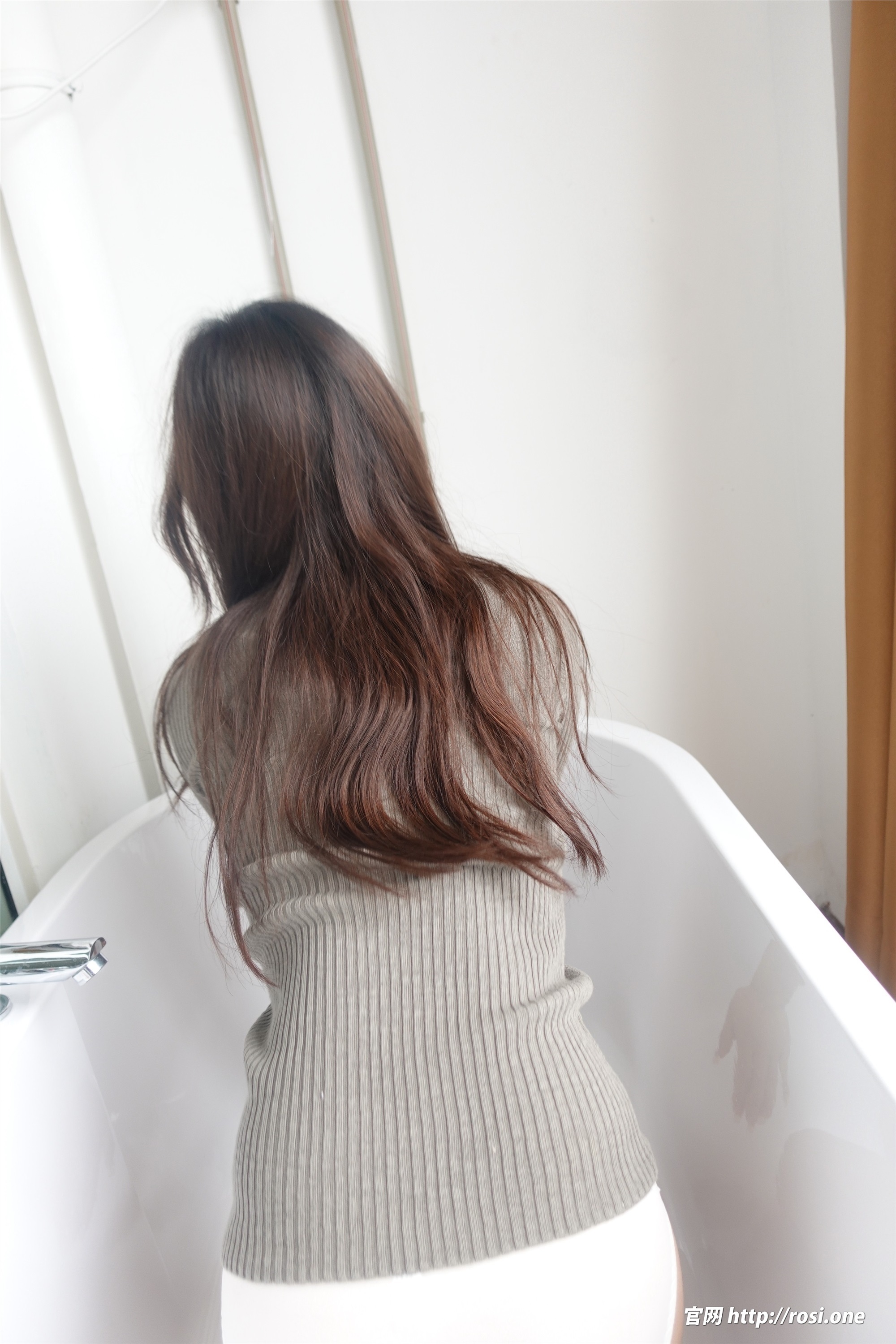 ROSI写真 2022.02.13 NO.3723